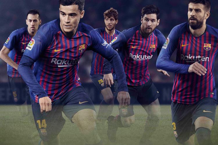 FCバルセロナ 2018-19ホームユニフォームがバルセロナ市の10の地区を