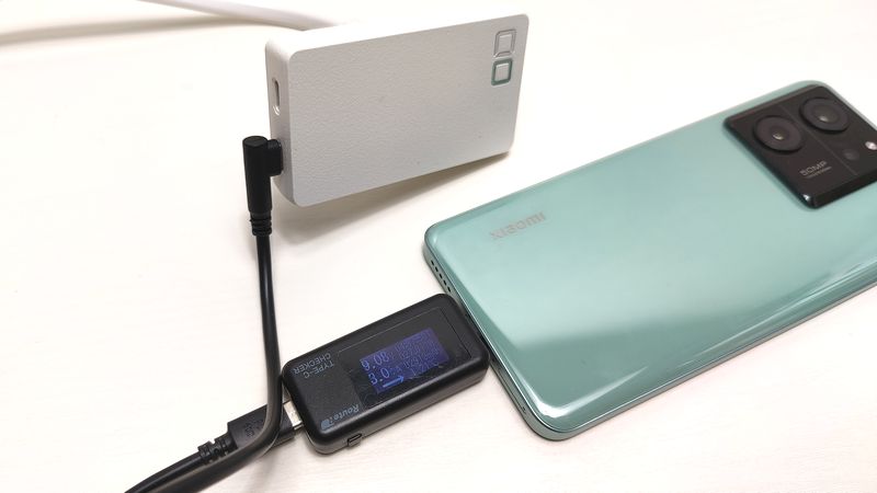 Xiaomi 13T」実機を手持ちの急速充電器で充電！純正以外でおすすめ充電