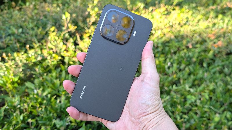 人気納得スマホ！「Xiaomi 15T Pro」実機レビュー！お手頃価格