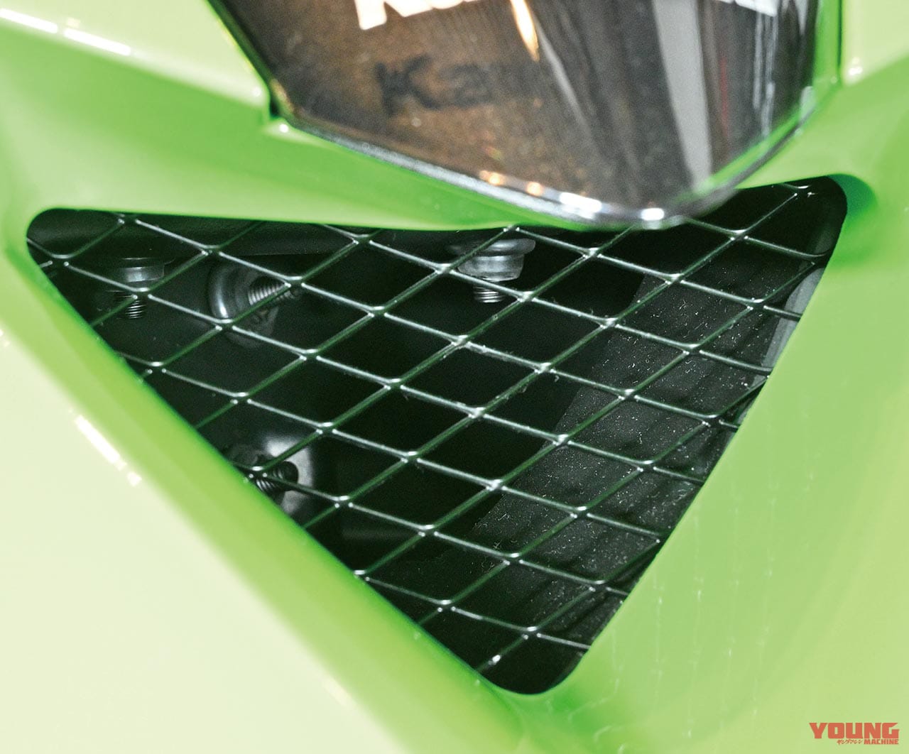 画像 No.2/9] 発表直前 Ninja ZX-25R 最後の!?予想情報 【車体サイズ