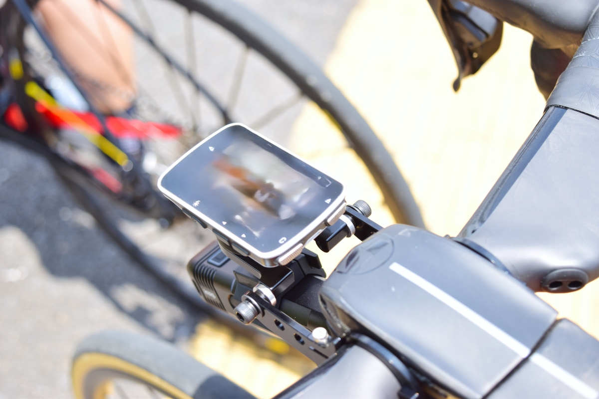 スタッフ購入品】VISION METRON ACRカーボンステムに四苦八苦した「第