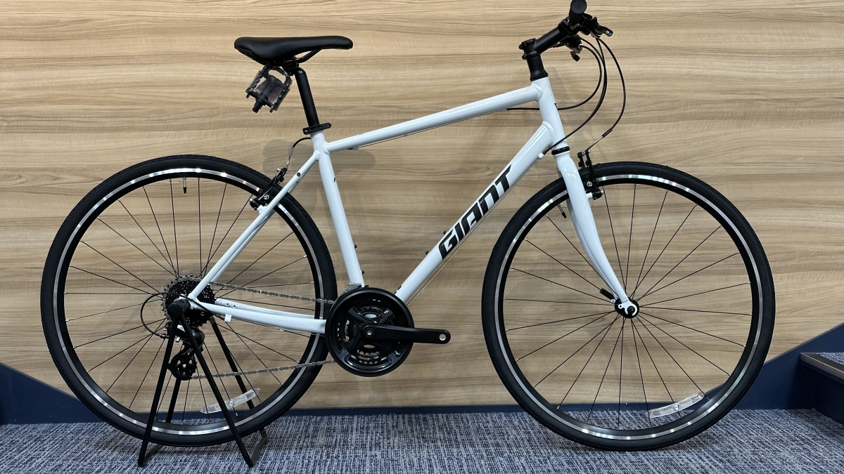 GIANT】限定キャンペーン中！スタンド付きでクロスバイクがお得に手に