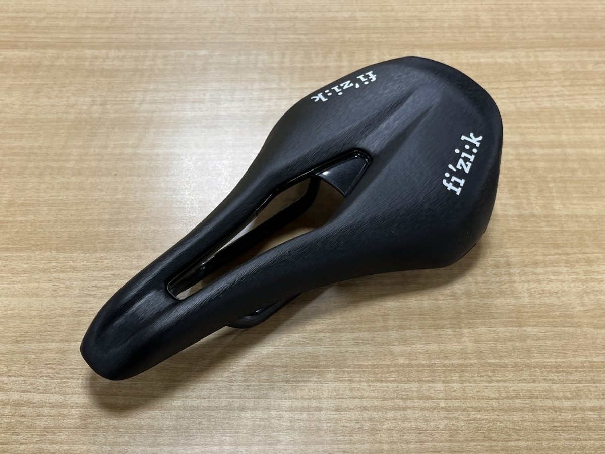 fi'zi:k】待望の新作サドルが入荷！軽量性・快適性ともに一切の妥協