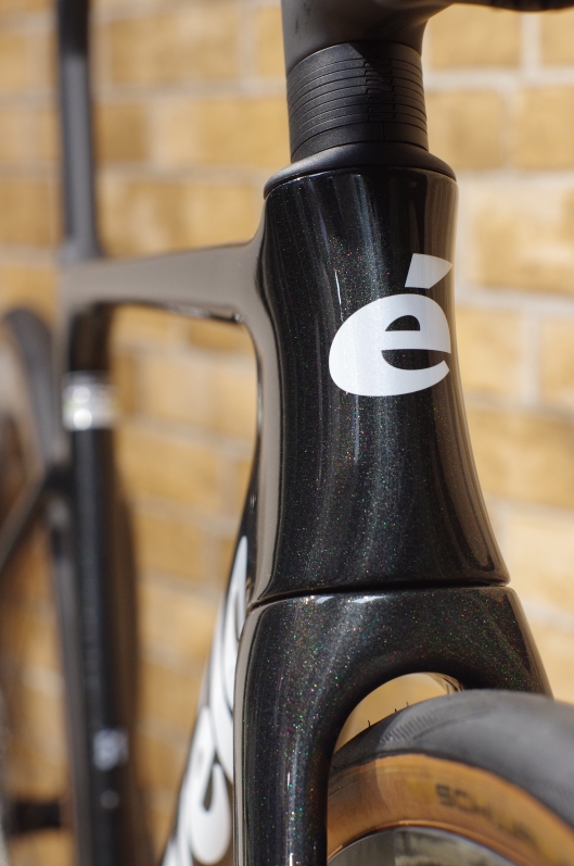 お客様の一台】当店オススメのカーボンフレームを1X仕様でスマートに