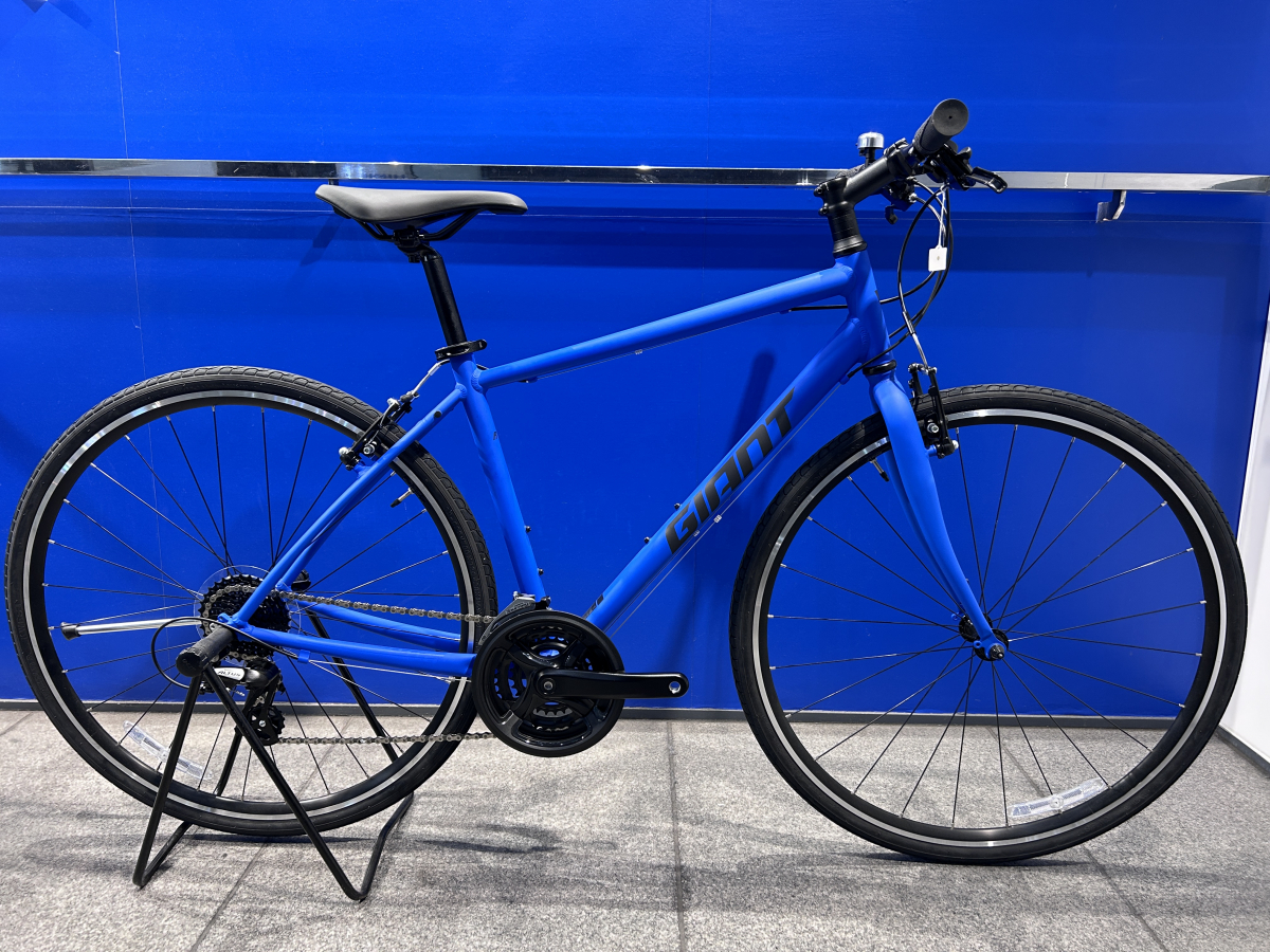 GIANT】初めてのスポーツバイクにはこのクロスバイクがおすすめ | 新橋