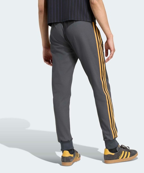 adidas（アディダス） パンツ マンチェスター・ユナイテッドのテラス