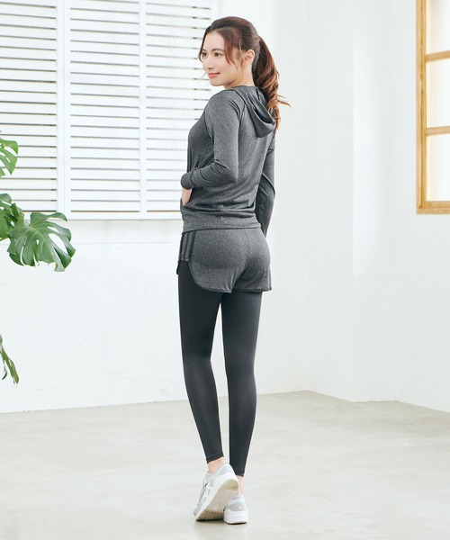 フィットネスウェア5点set/UV対策」ラッシュガードパーカー・ブラ