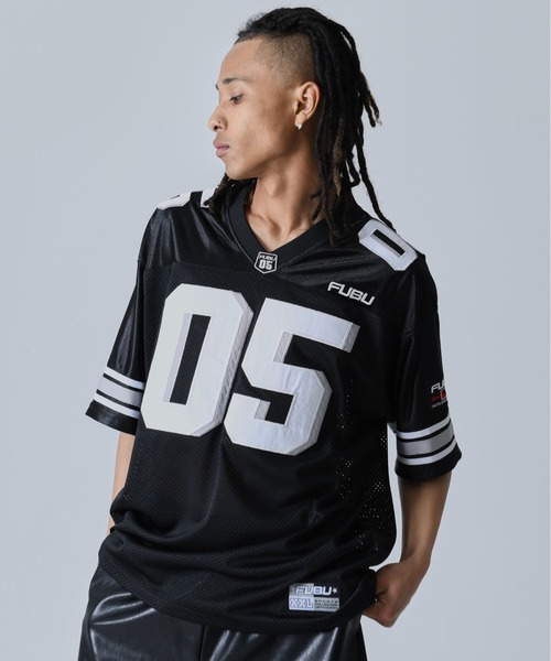 FUBU（フブ） ブランド ロゴ チーム ワッペン 刺繍 アメカジ Vネック