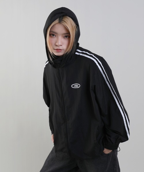 ブルゾン アウター ワンポイント刺繍ロゴ/配色ナイロンバルーン