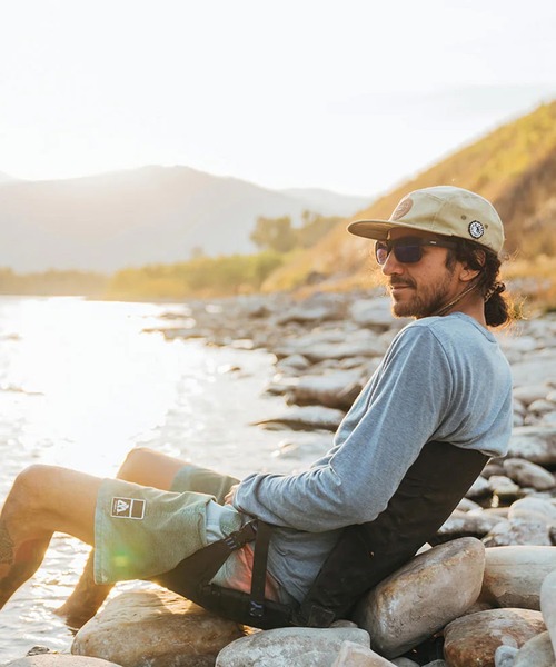 Crazy Creek（クレイジークリーク） オリジナルチェア : ZOZOTOWN