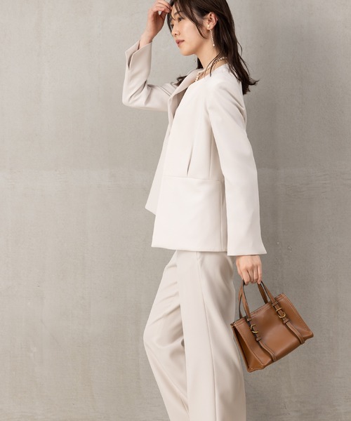 ROBEDECORA セットアップ 「洗えて動けるスーツ」ペプラムジャケット