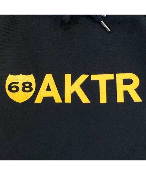 パーカー AKTR 68xAKTR LOGO HOODIE（アクター シックスティエイト