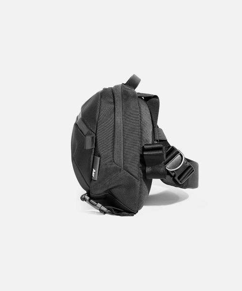 Aer（エアー） ショルダーバッグ Travel Sling 2 Black AER-21013