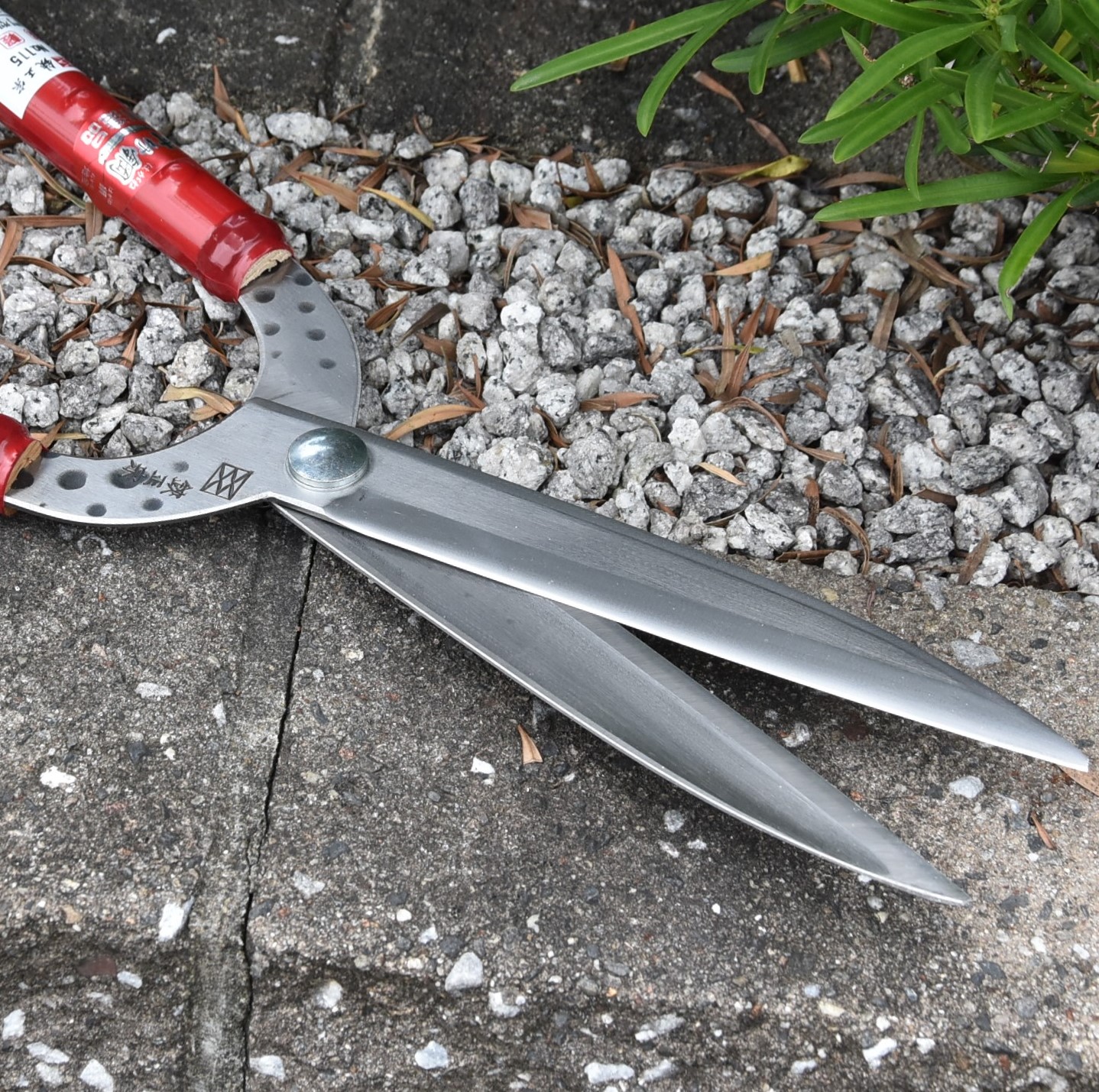 造園道具.com / 鋏正宗 超軽量 葉刈門型 210mm No.115
