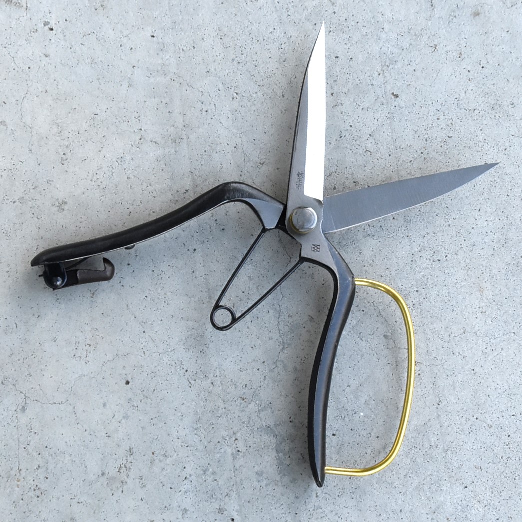 造園道具.com / 鋏正宗 片手刈込鋏 230mm ガード付 No.212