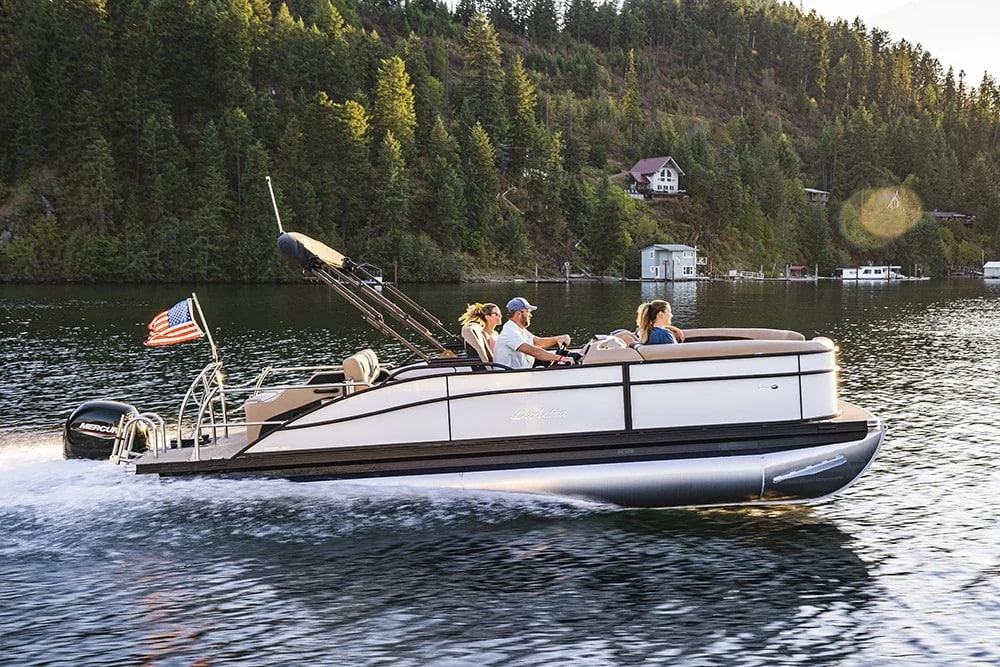 2018 MasterCraft XStar | First Look on the Water - Action Water Sports