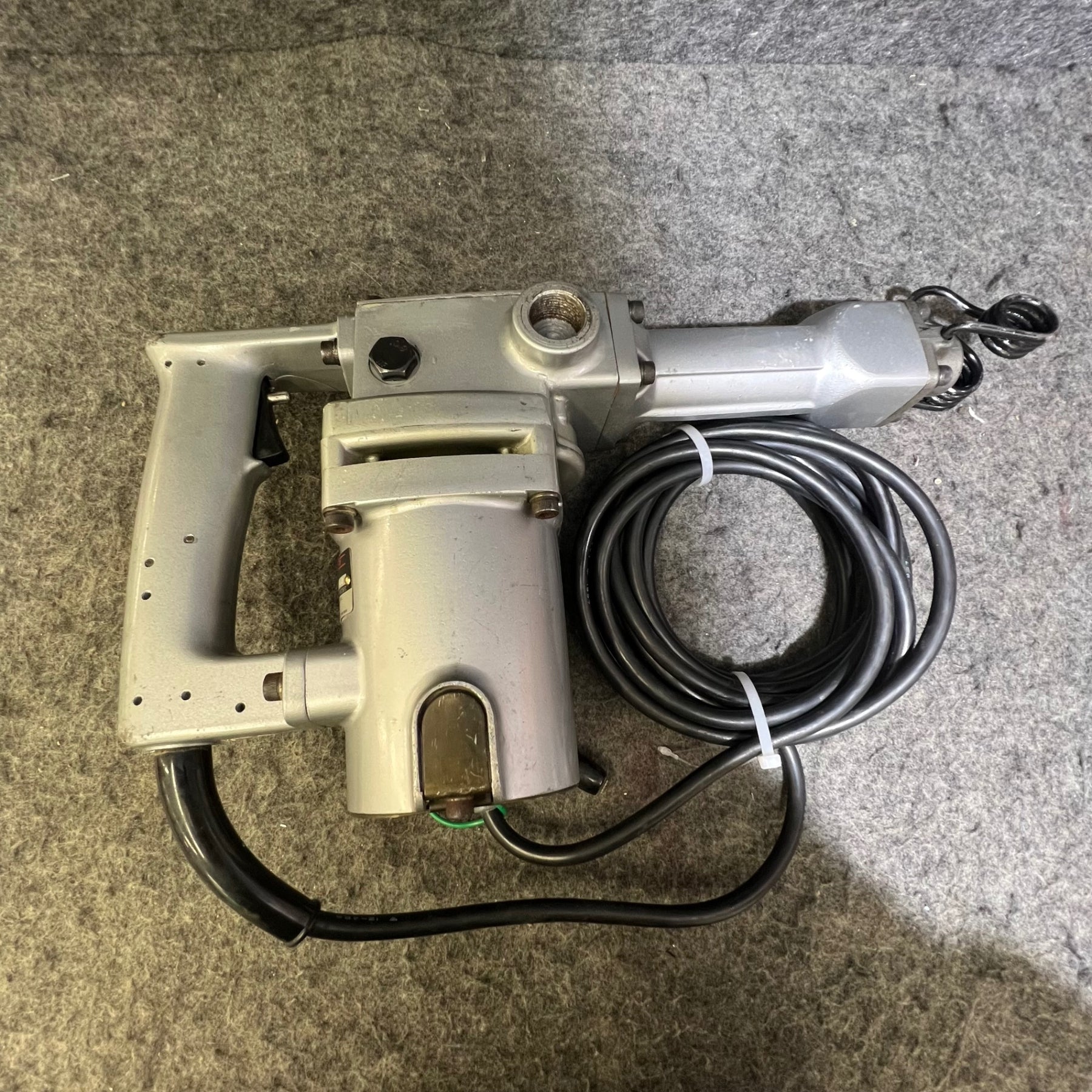 865MBCKJdHSESRseJzQlvZh4z7i1nE