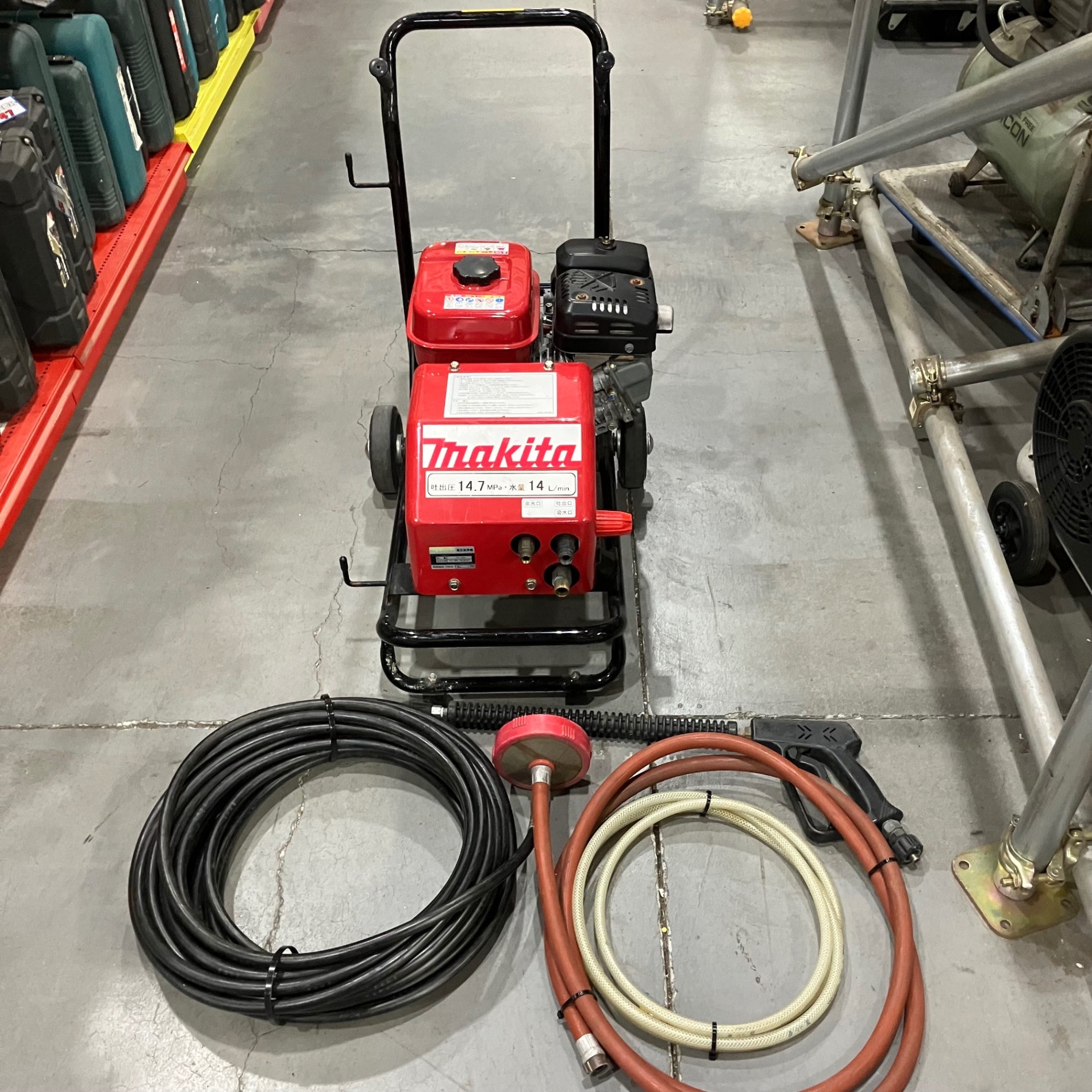 店頭受取り限定】〇makita マキタ エンジン高圧洗浄機 EHW152 動作確認