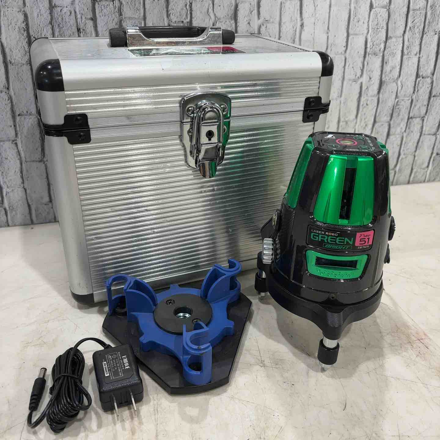 日動工業 NICHIDO フルパワー 軽量リングトランス 連続定格 TB-300D