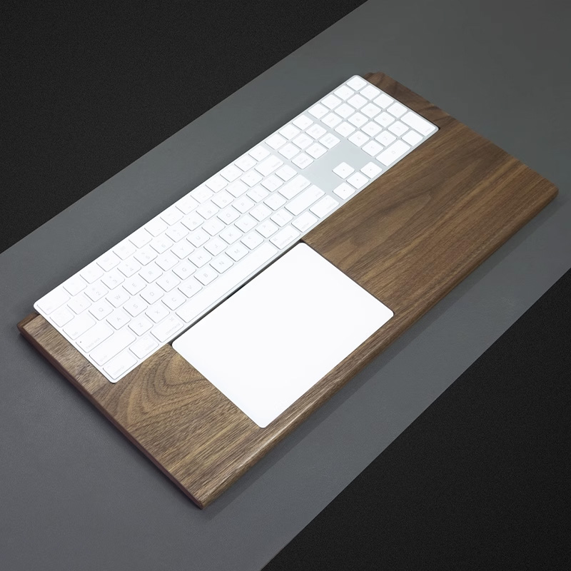 Appleキーボードマジックトラックパッド、無垢材トレイ、パームレスト