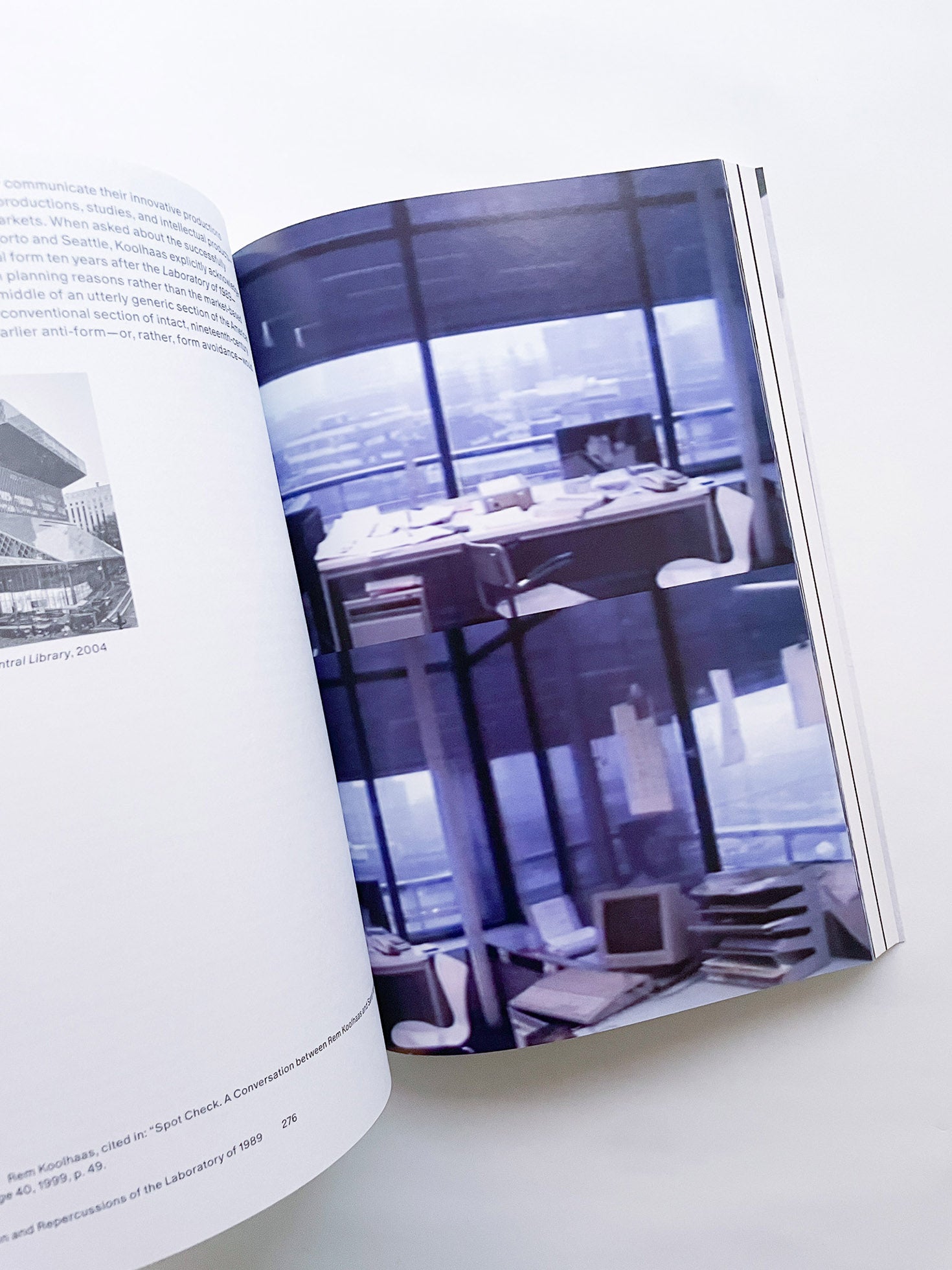 Project Without Form / Holger Schurk - 本 屋 青 旗 Ao-Hata Bookstore