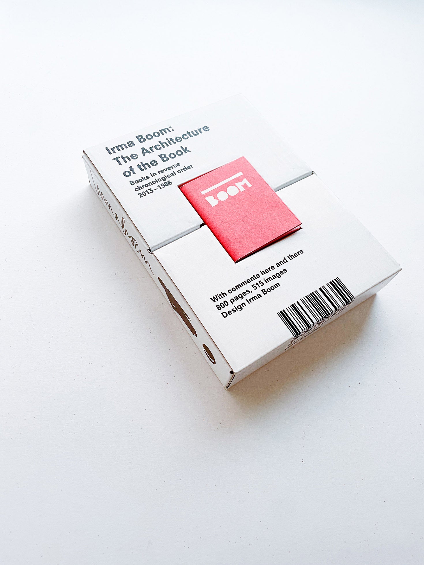 The Architecture of the book / Irma Boom - 本 屋 青 旗 Ao-Hata