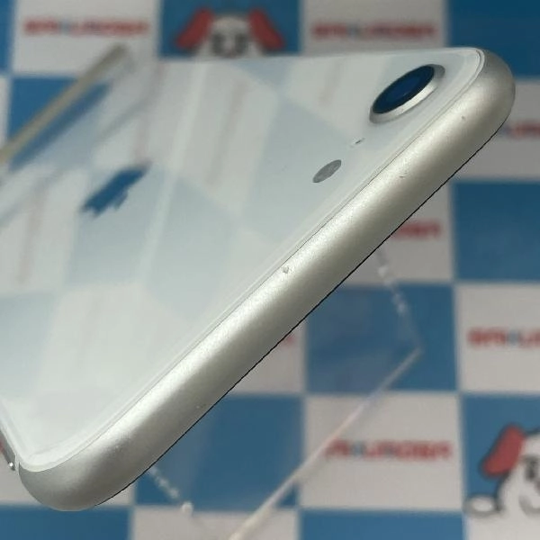 iPhoneSE 第2世代 Apple版SIMフリー 128GB NXD12J/A A2296 ホワイト