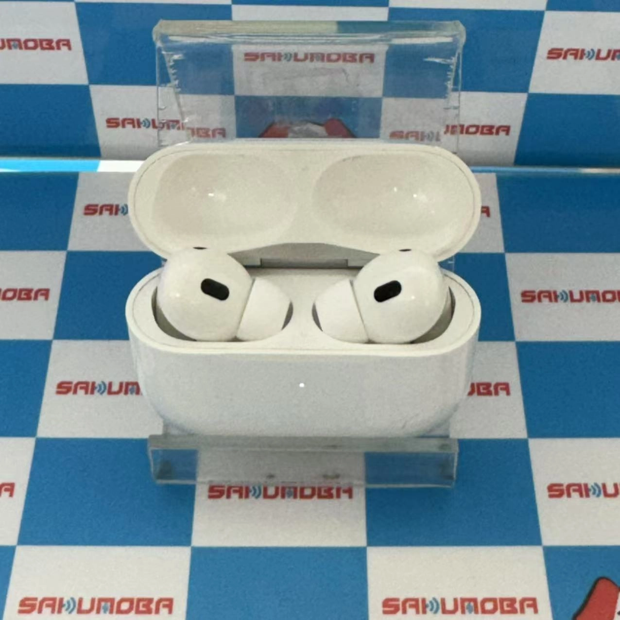 Airpods Pro 第2世代 MagSafe 充電ケース (Lightning) 付き ホワイト