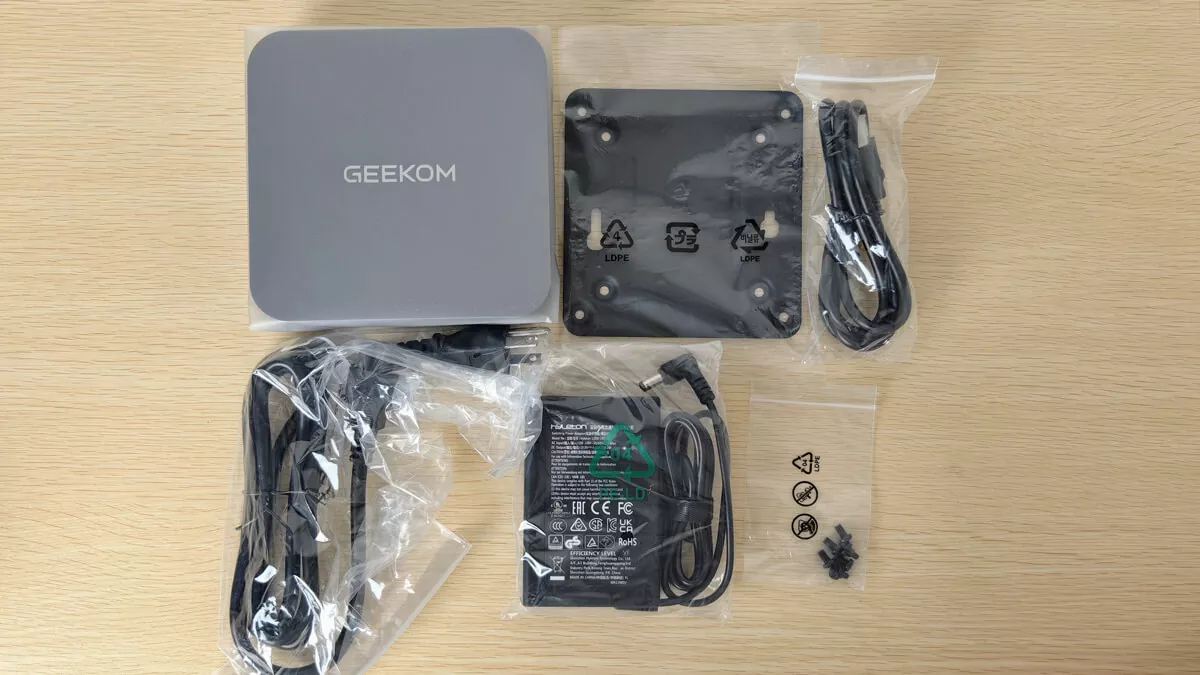 GEEKOM GT1 Megaレビュー。Core Ultra 9 185H搭載でUSB4やWi-Fi 7も