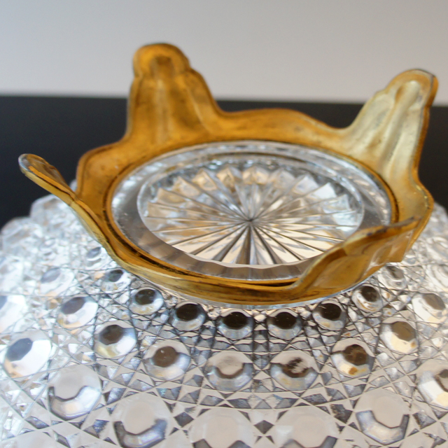 オールドバカラ「ディアマン・ピエーリー DIAMANTS PIERRERIES 脚付大