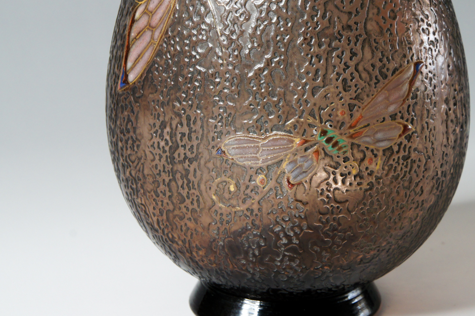 エミール・ガレ「蝶と蝉文花瓶」《アンティックかとう》