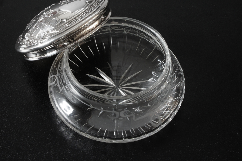 フランス「銀装飾 ボンボ二エール」《アンティックかとう》