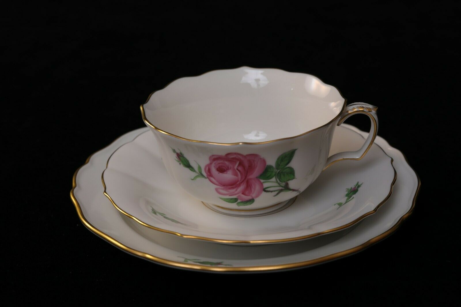 マイセン(Meissen) カップ・ソーサー・プレート ピンクローズ 2級品