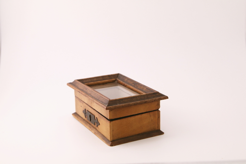 木箱のジュエリーボックス フランス アンティークストリュフ 20250806