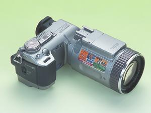 ASCII.jp：Cyber-shot DSC-F707 (1/4)