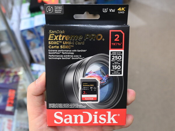 ASCII.jp：高速SDカード「SanDisk Extreme PRO」の2TBモデルが6.2万円