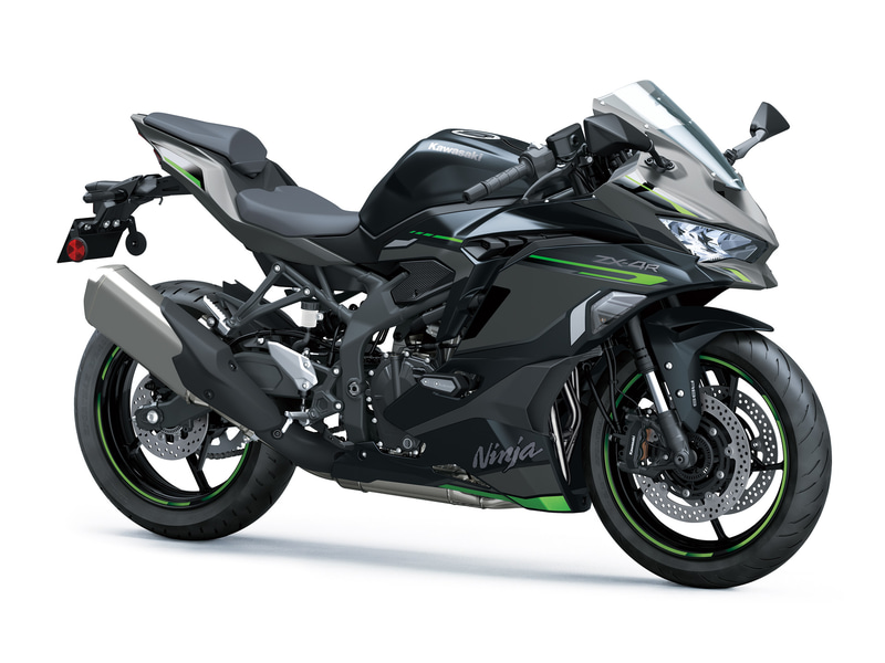 カワサキ、「Ninja ZX-4R SE」「Ninja ZX-4RR KRT EDITION」7月15日