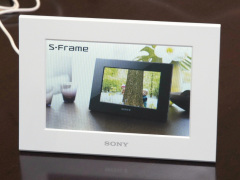 ソニー、7,000円前後の7型デジタルフォトフレーム - デジカメ Watch Watch