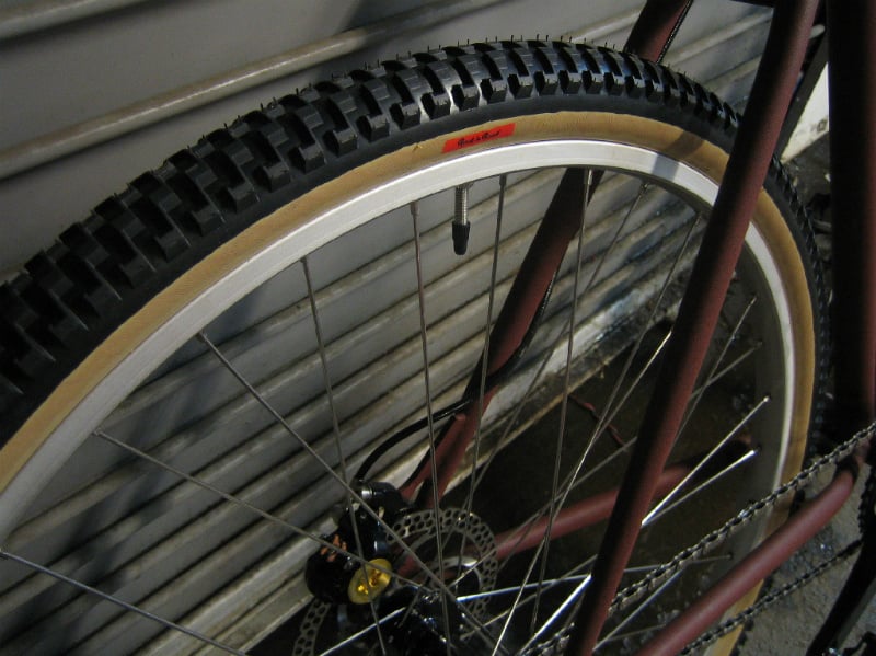 Bruce Gordon Cycles — Rock 'n Road All Terrain 700 x 43mm Tire TLC