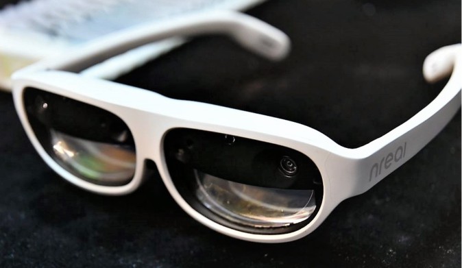 さながらメガネ型Magic Leap？ わずか85gのARグラス「NrealLight