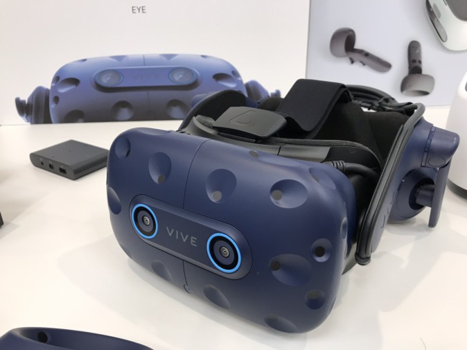 VIVE Pro Eye&VIVE Focus Plus体験レポート。視線追跡は業務でも