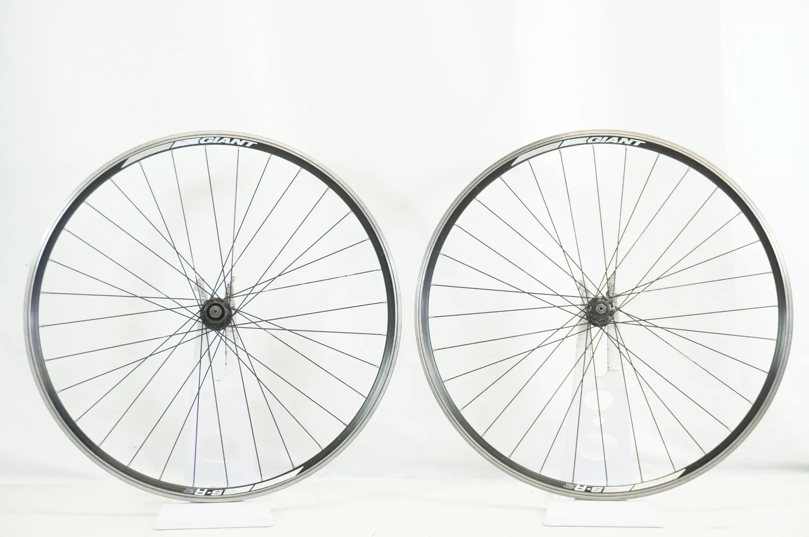 2026年最新】GIANT S-R2の人気アイテム - メルカリ