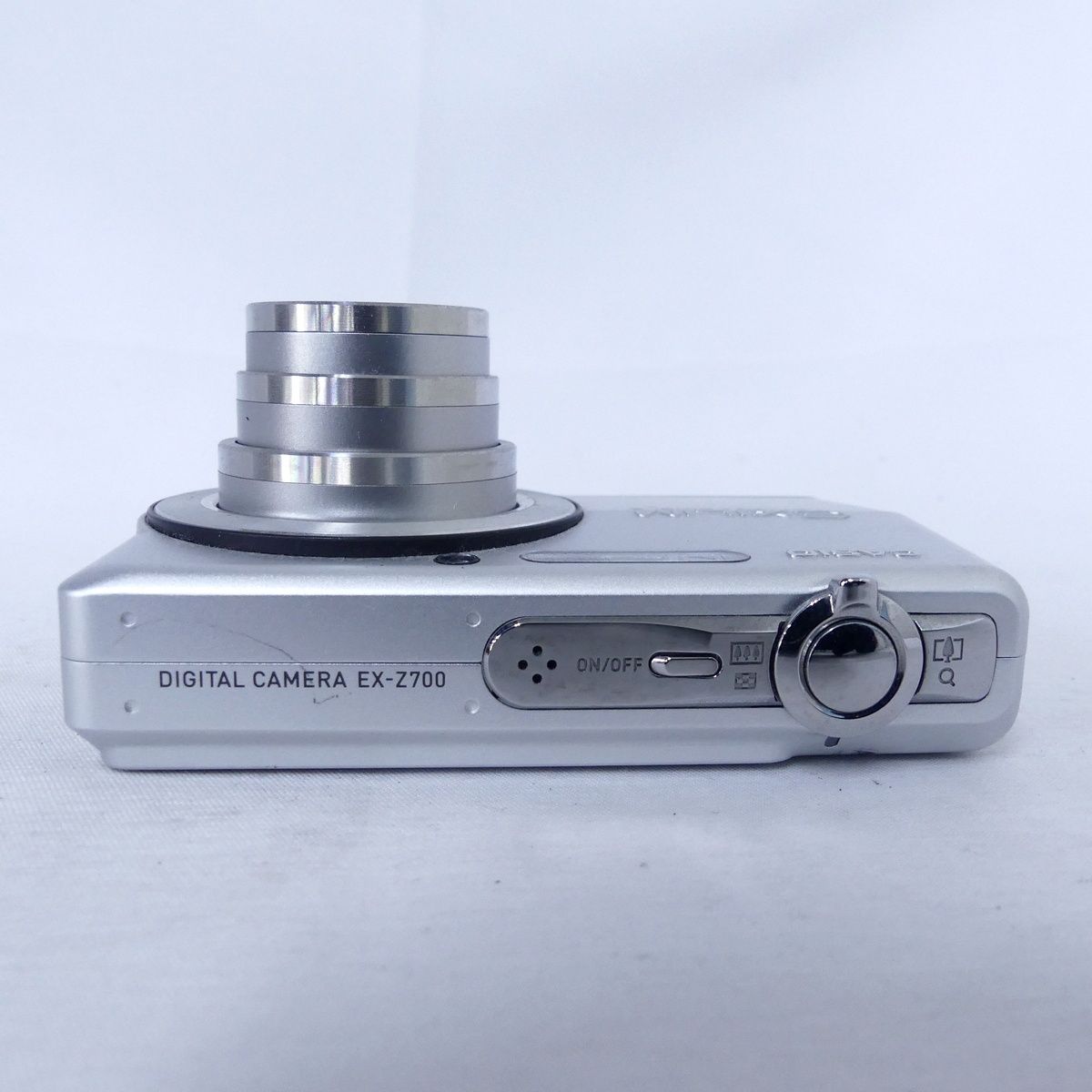 CASIO カシオ EXILIM EX-Z700 シルバー デジタルカメラ コンパクト