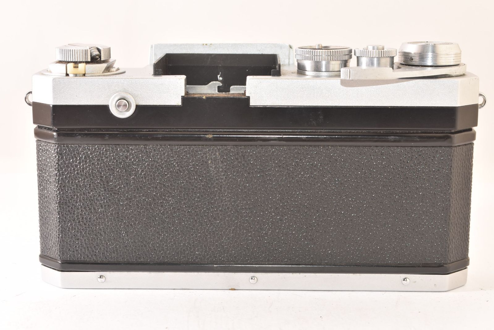 ☆ジャンク品☆ Nikon ニコン F ボディ シルバー ファインダーなし