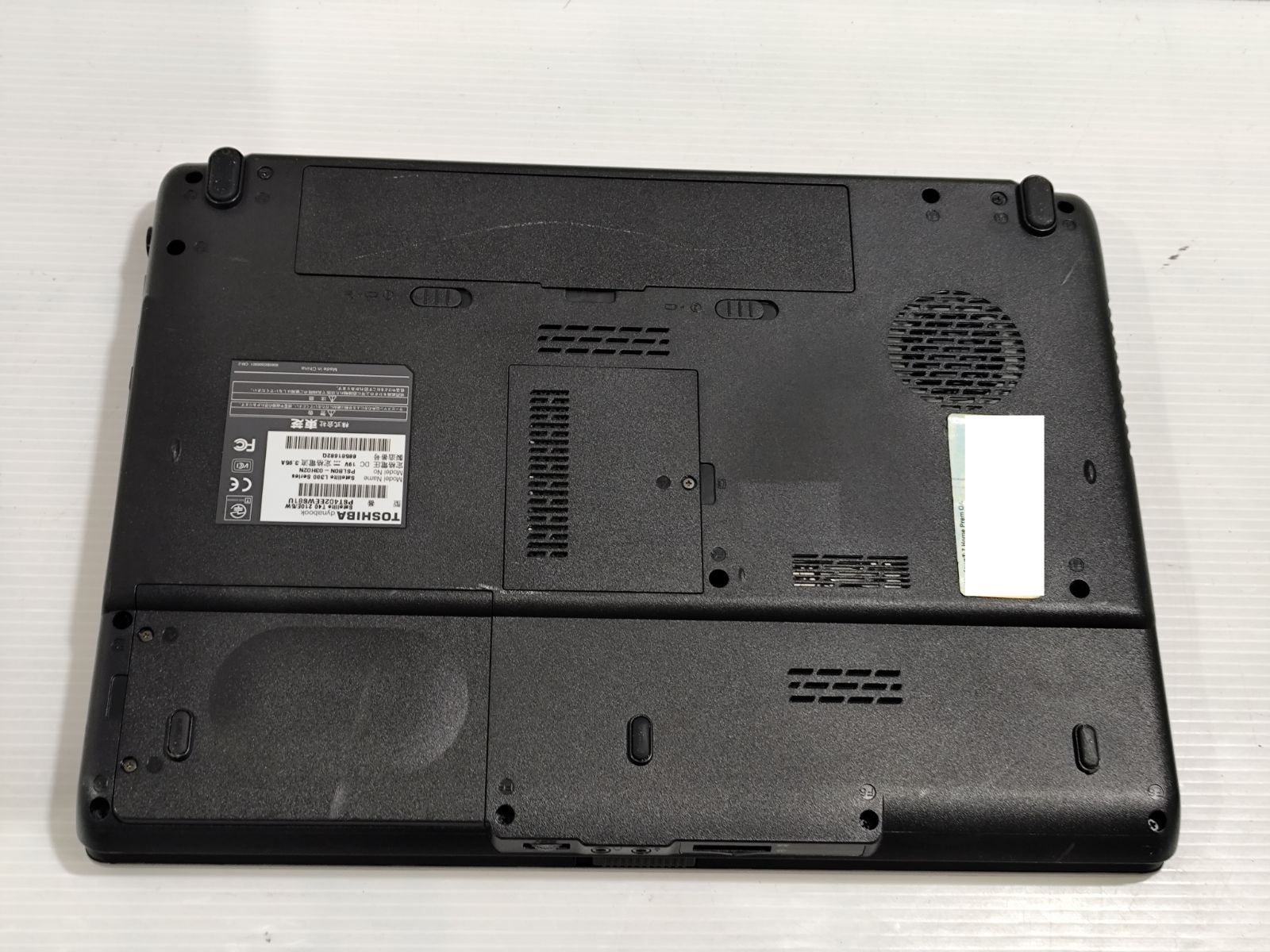 ジャンク TOSHIBA dynabook T40 210E/5W PC - メルカリ