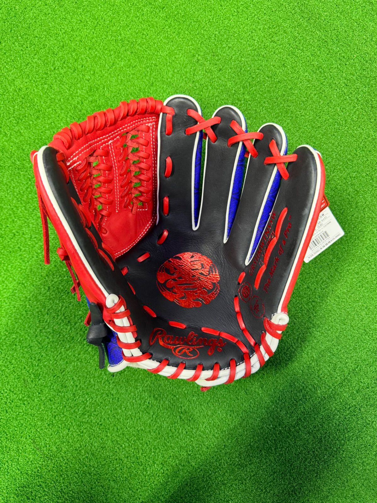 ローリングス 東京シリーズ 限定グラブ TWICE MISAMO ミナ 始球式使用