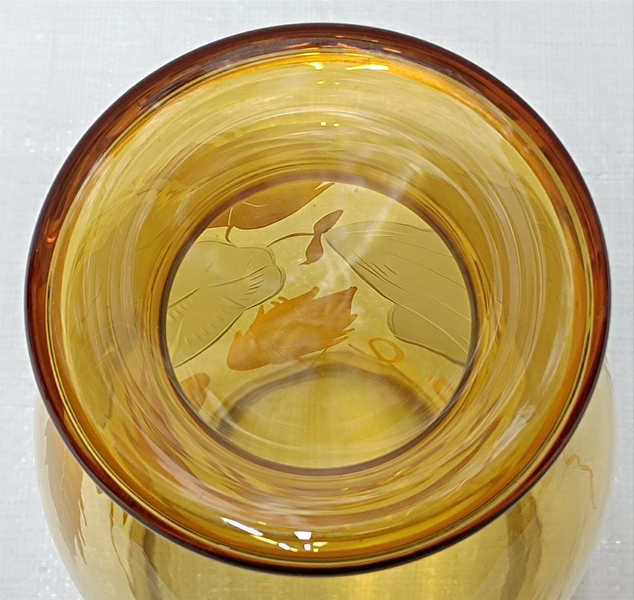 ボヘミアグラス 金彩花紋アンバー花瓶 フラワーベース チェコ製 美品