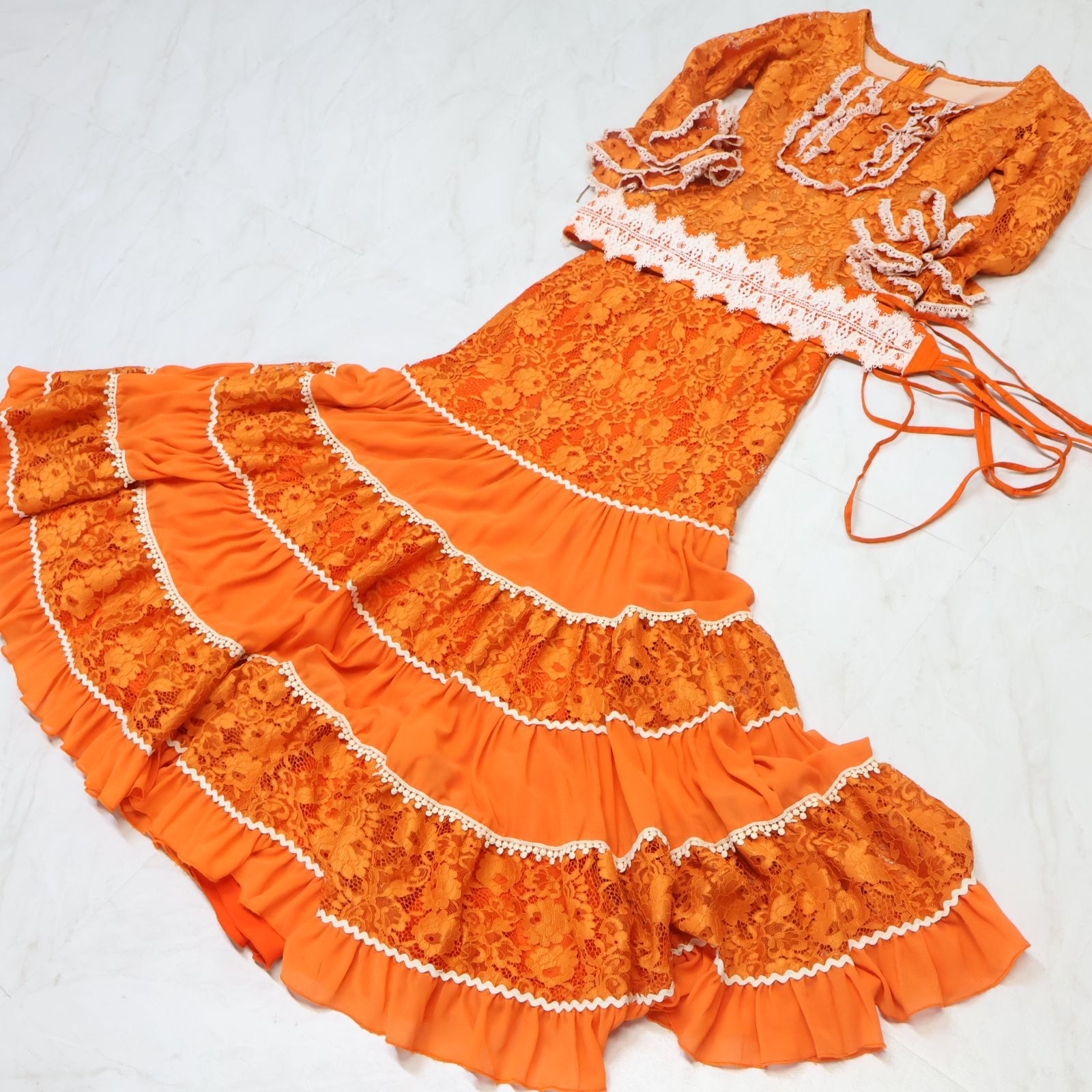 美品 フラメンコ衣装】オレンジ SONIA JOHNES ソニアジョーンズ 上下