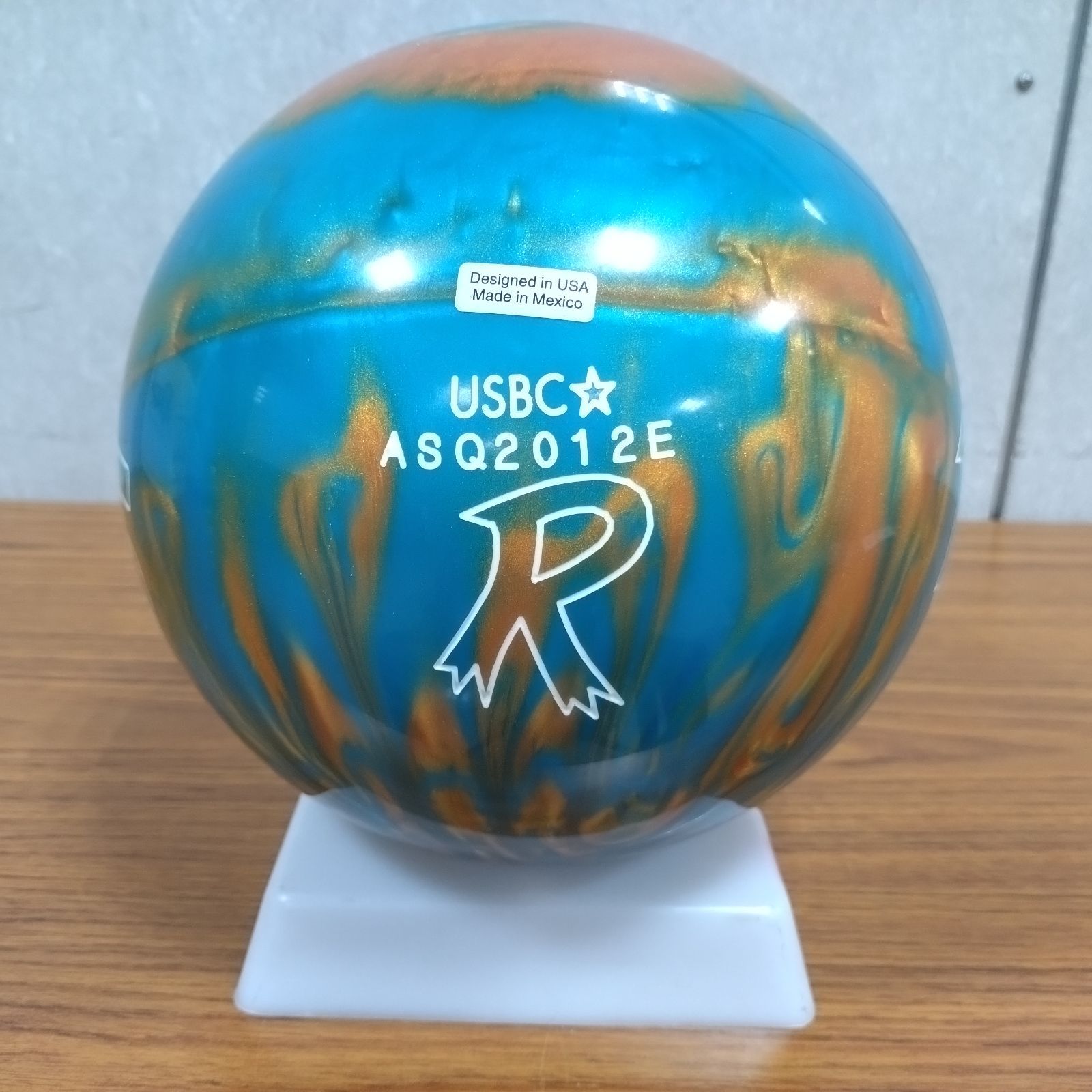 月*日様 Radical RS 79 ボウリングボール15ポンド 送料込み【新品】RS-79