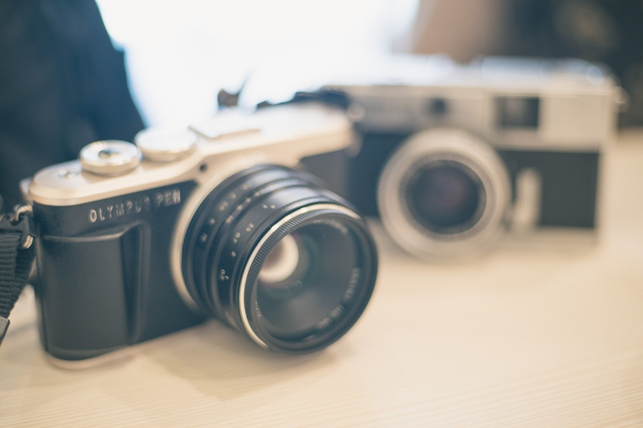 新しいカメラの話【Olympuspen eed】｜すず